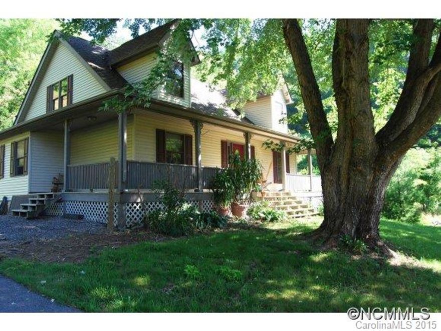 Mini-farm in beautiful Crabtree - Enjoy the pastoral setting, the mountain views, and country living! Step back in time and enjoy this farm with 7 stall horse barn, hay loft, fenced pasture, easy access, porches, decks and so much more. View the slide show and photos to truly view your new home. Over 13 acres, 3 bedrooms, 2 1/2 bath, and double garage. (New appliances recently installed.)