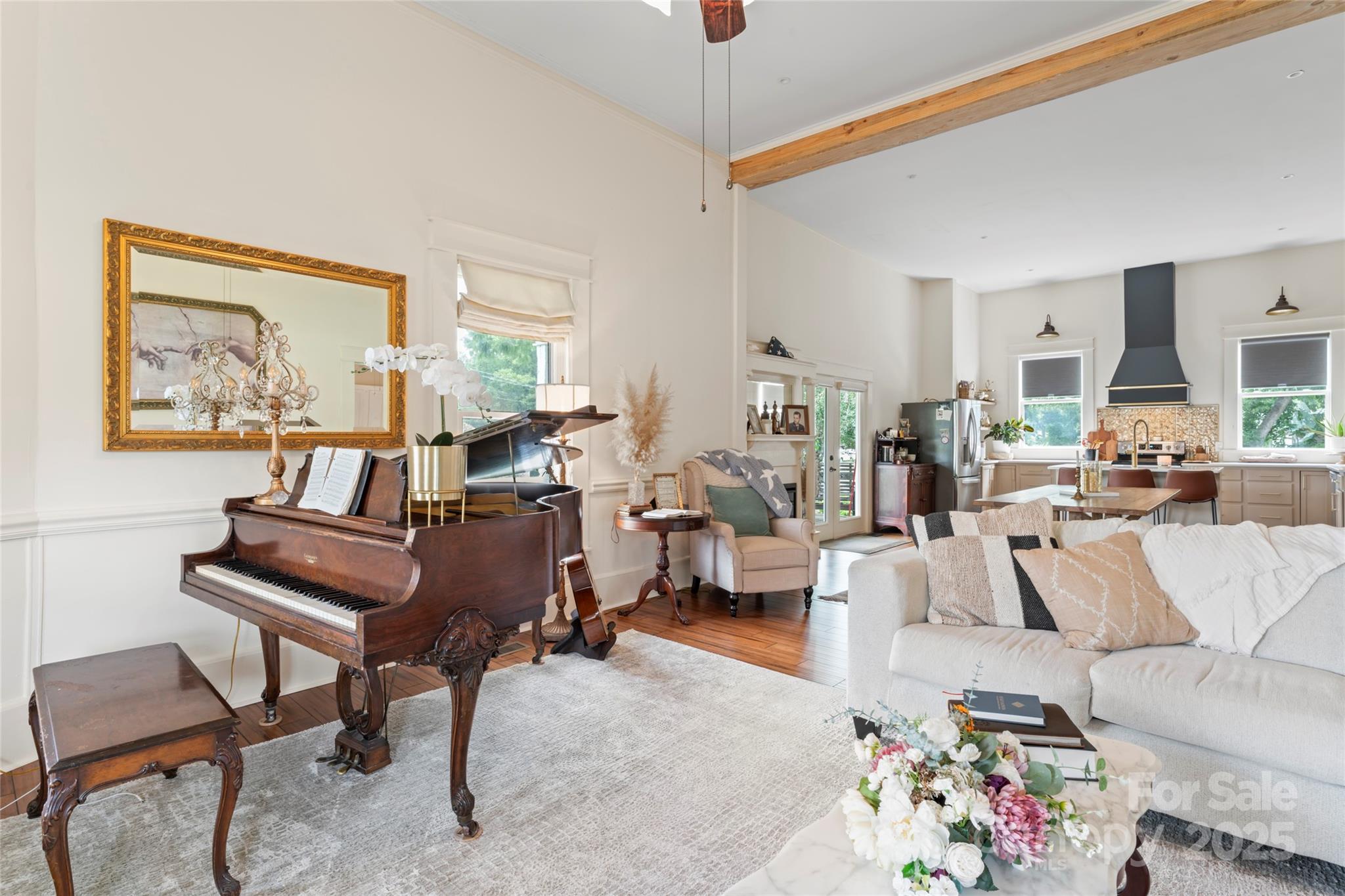 5576 Main Street