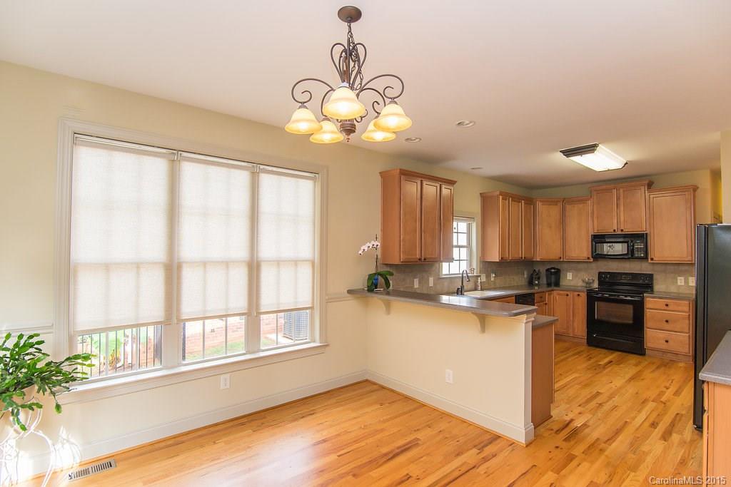 Seven Oaks - Residential