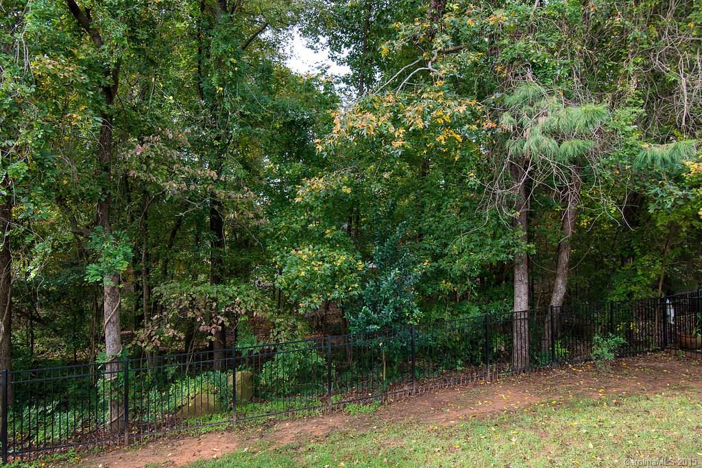 Seven Oaks - Residential