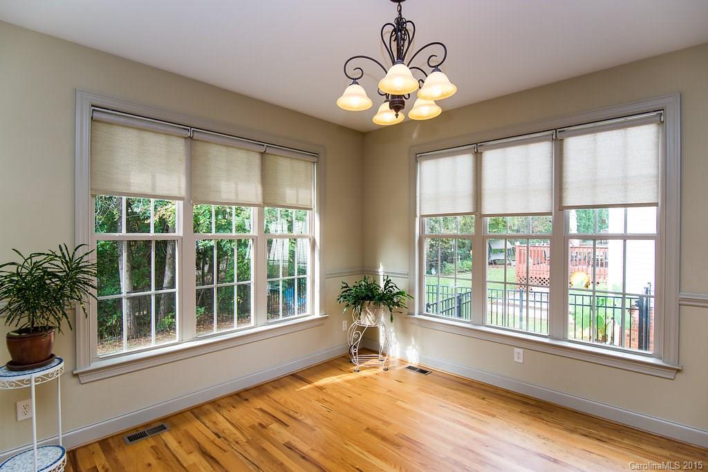 Seven Oaks - Residential