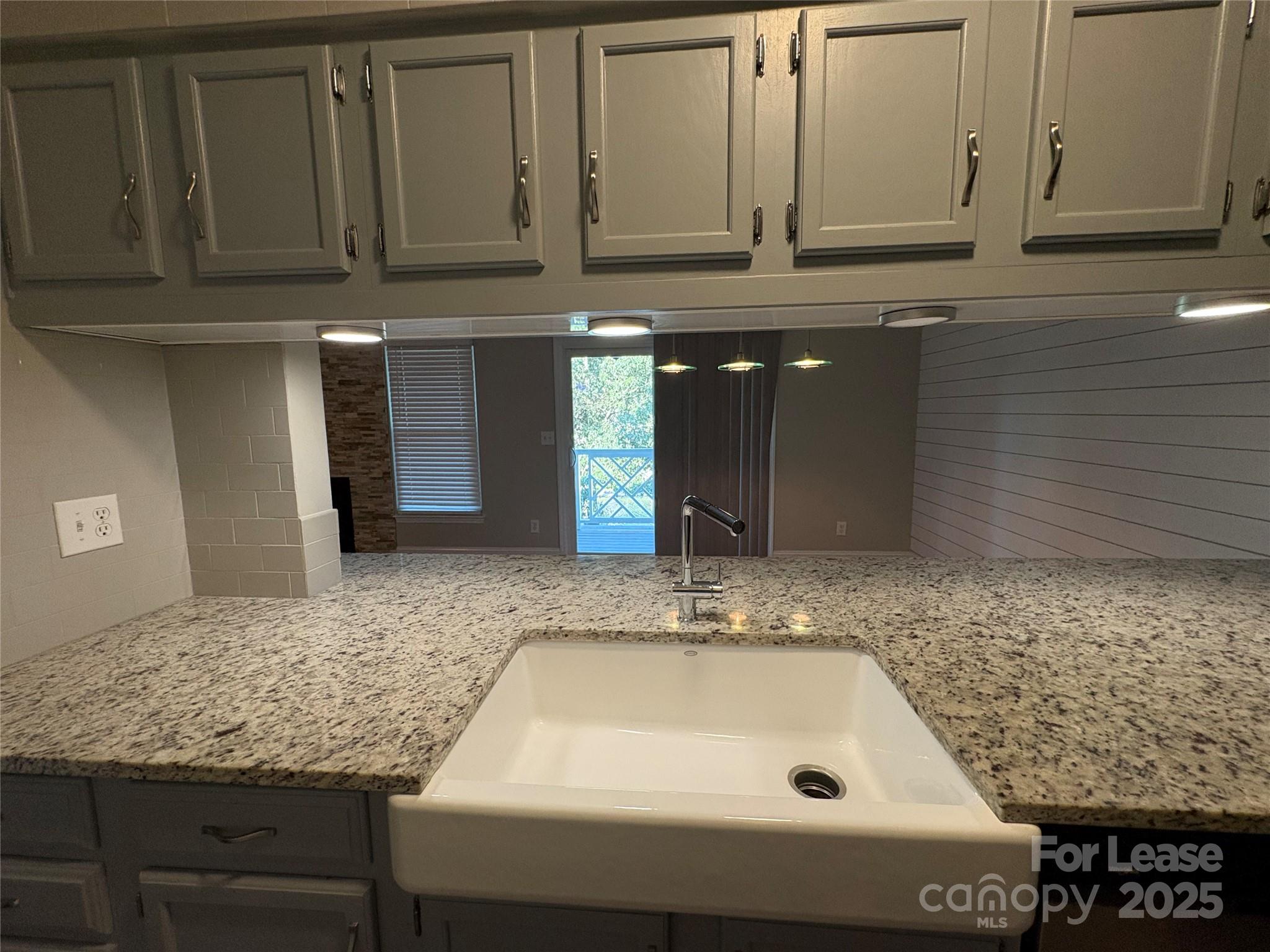 Windward - Residential Lease