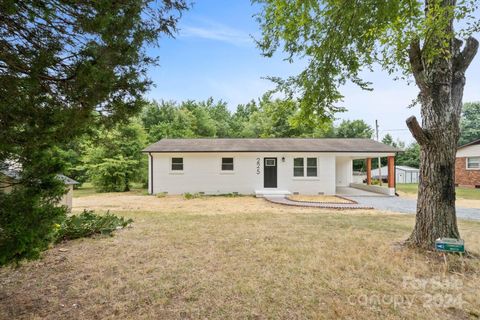 A home in Kings Mountain