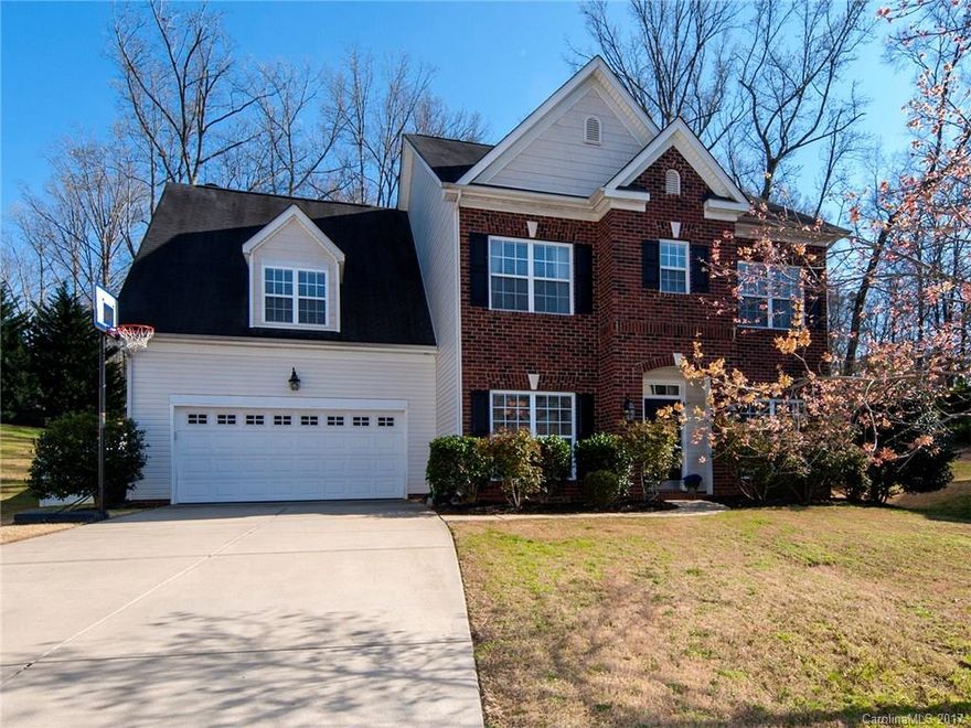 Beautiful home on a quiet cul-de-sac. Perfectly functional and open floor plan. Made to entertain with a large kitchen island with granite countertops, tile backsplash & SS appliances. Drop zone off the garage. Fully fenced, tree lined back yard. 4 large bedrooms and a bonus room that could be a 5th bedroom. The master suite has his/hers walk in closets. The master bath has dual vanities, a water closet and separate shower/bath tub. This home offers everything you need and more!