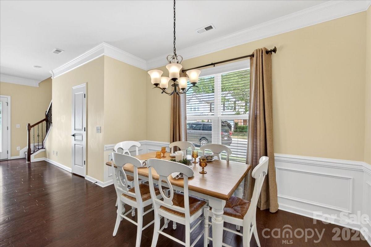 6453 Silver Star Lane