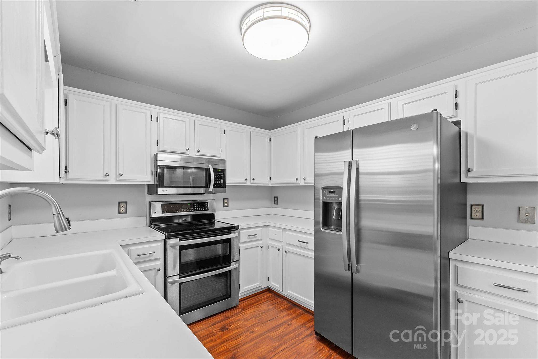 Martin Lakes - Residential