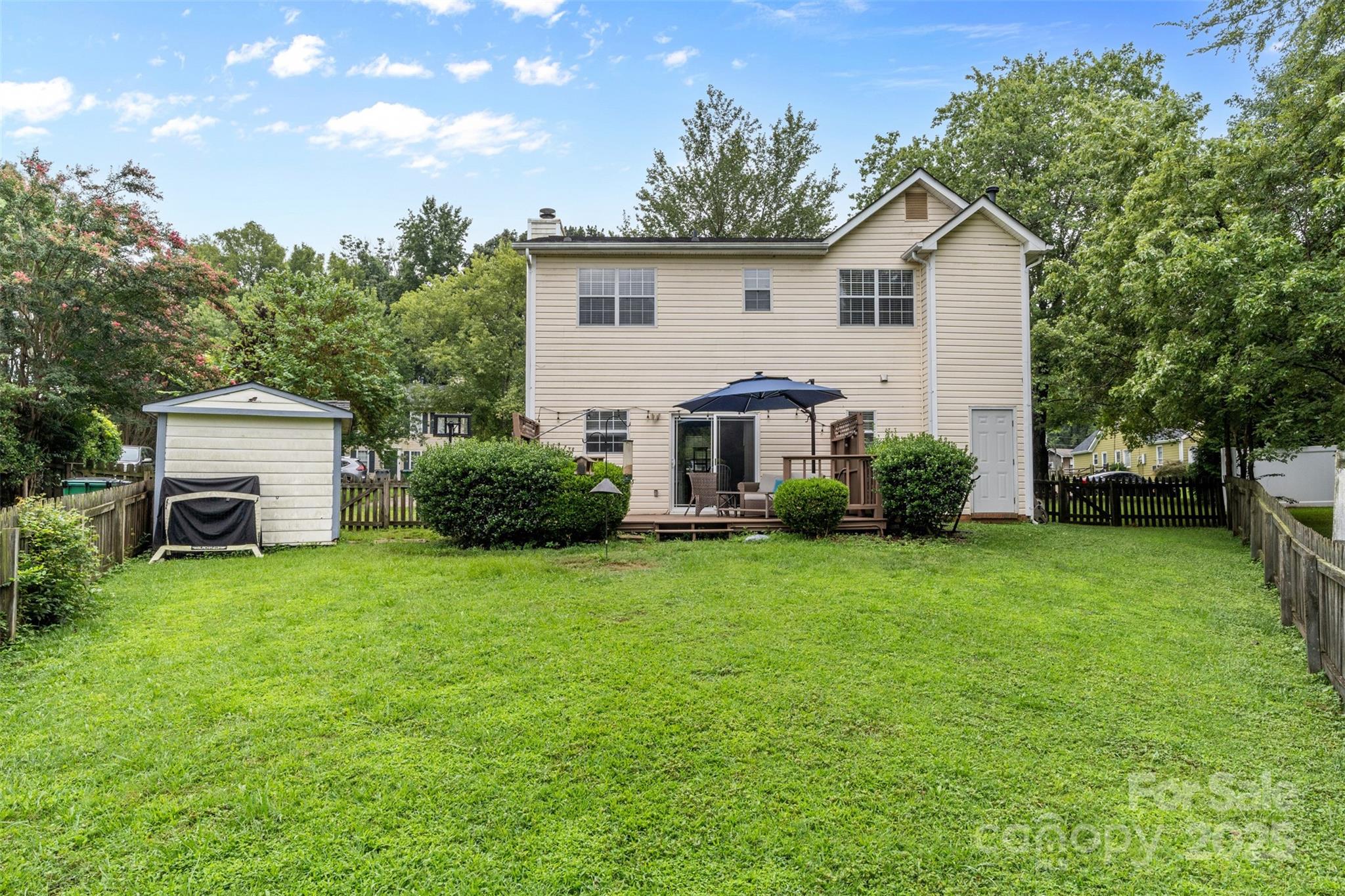 Martin Lakes - Residential