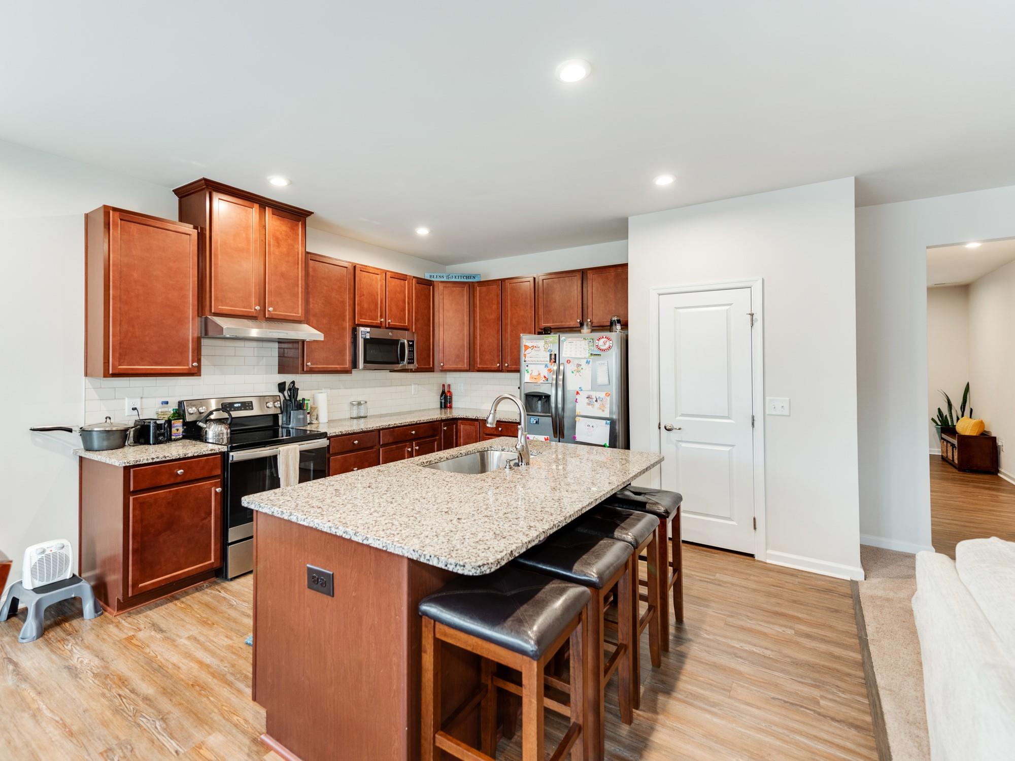 cottage green - Residential