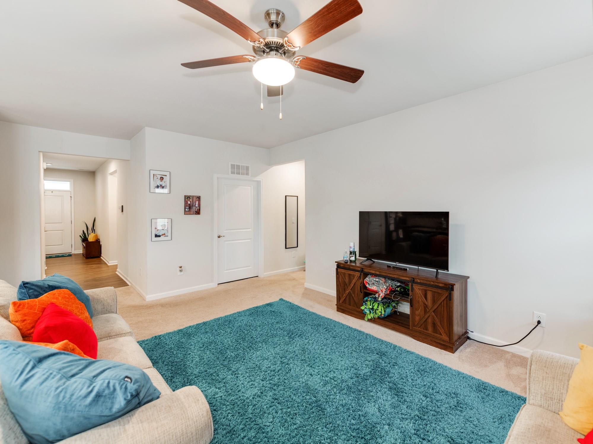 cottage green - Residential