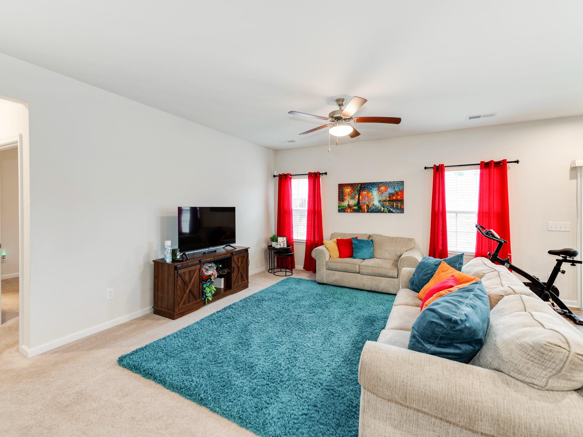 cottage green - Residential