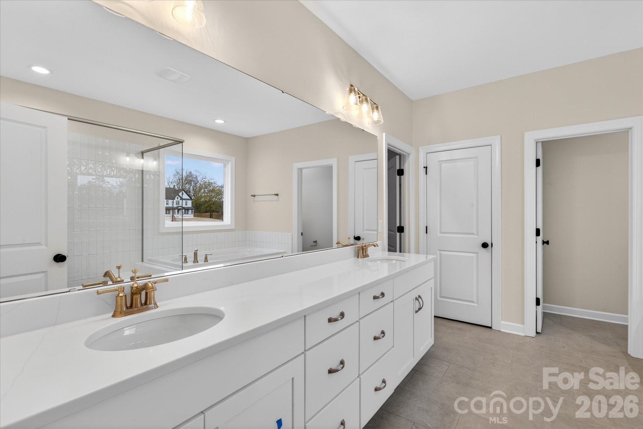 Oak Creek - Residential