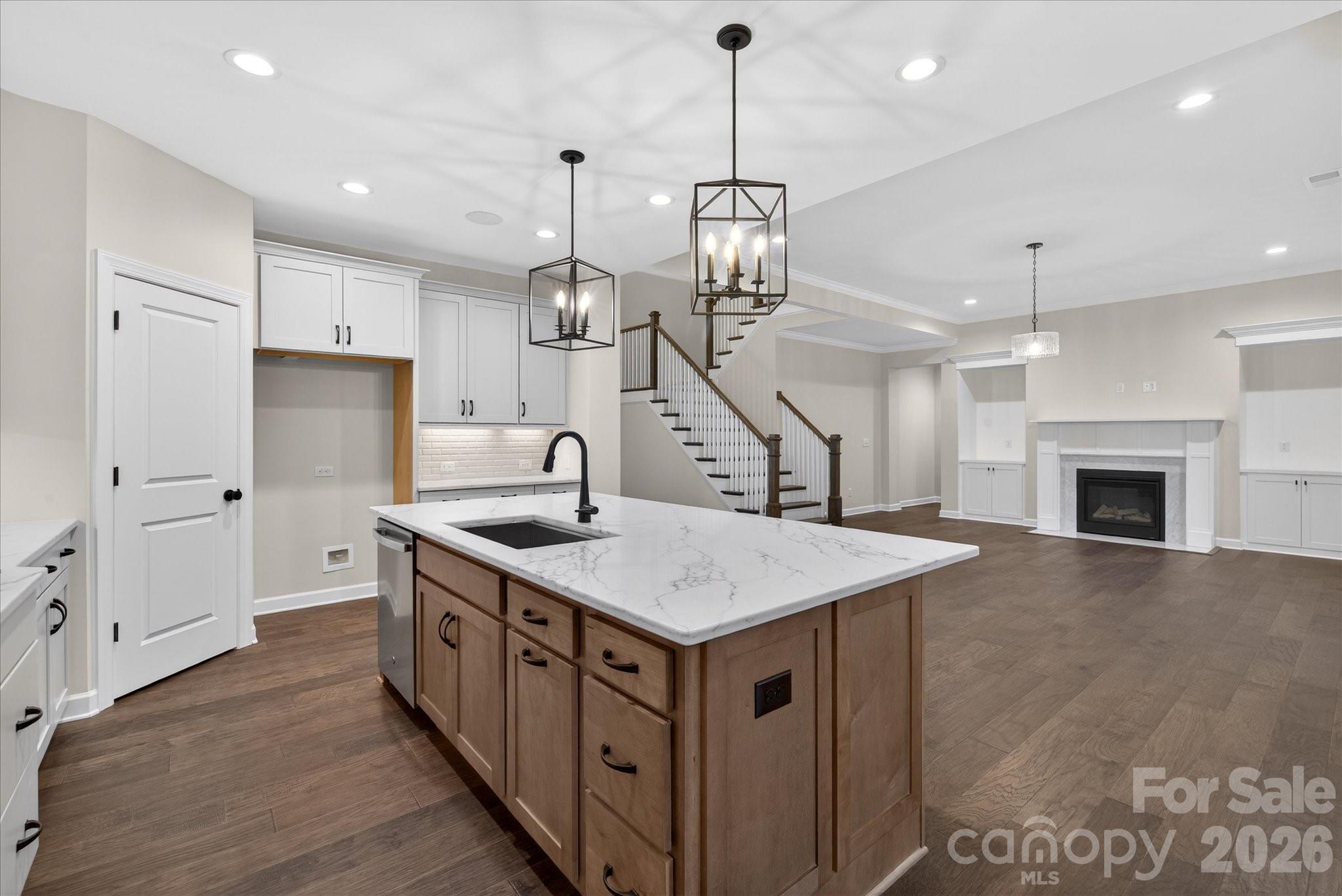 Oak Creek - Residential