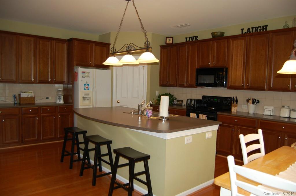 Rocky River Crossing - Residential