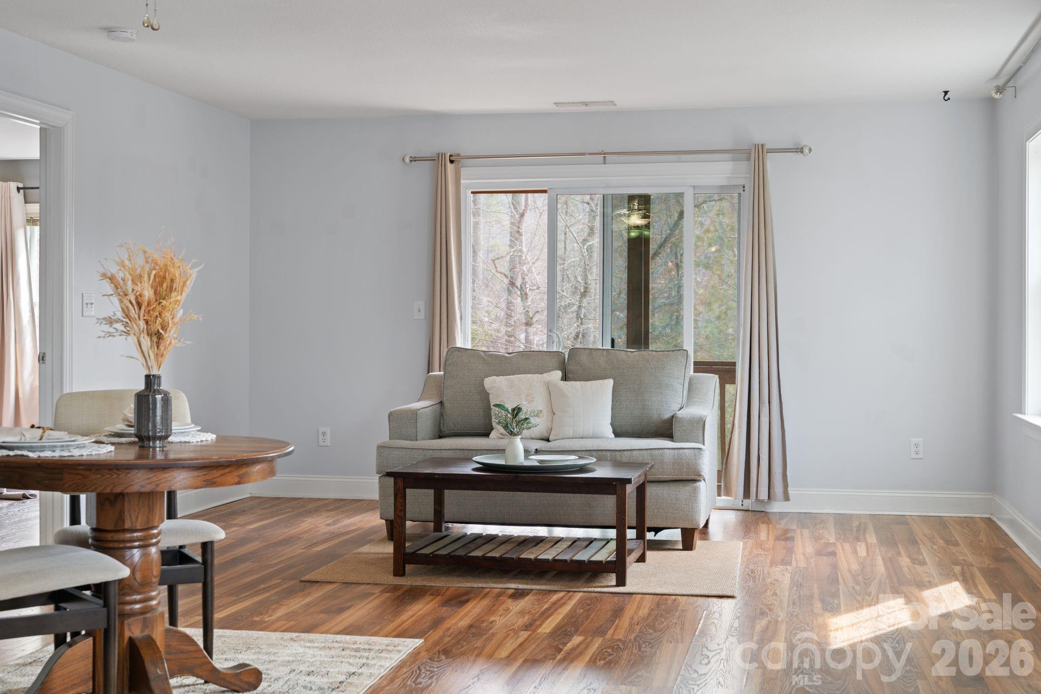 Fox Glen - Residential