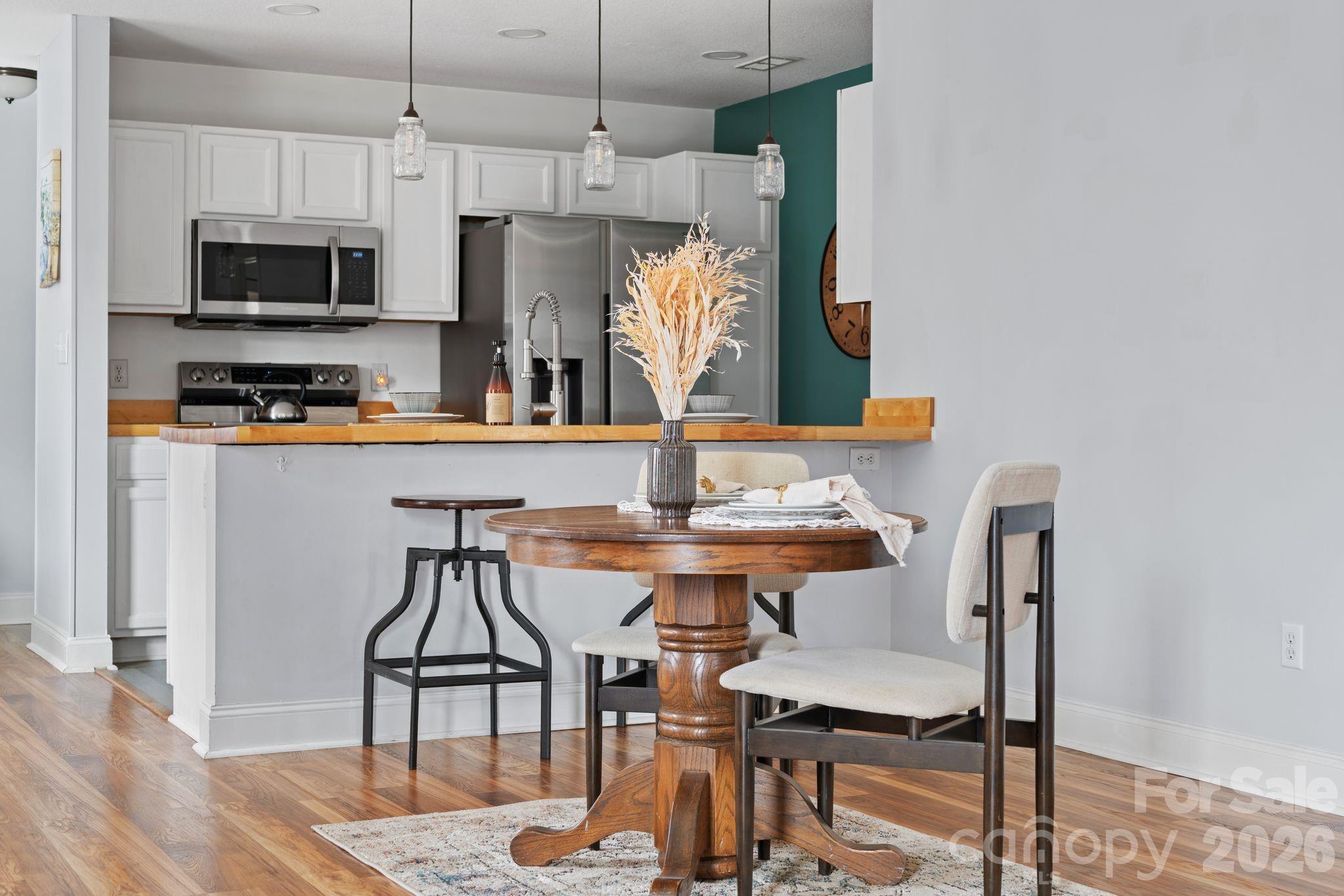 Fox Glen - Residential