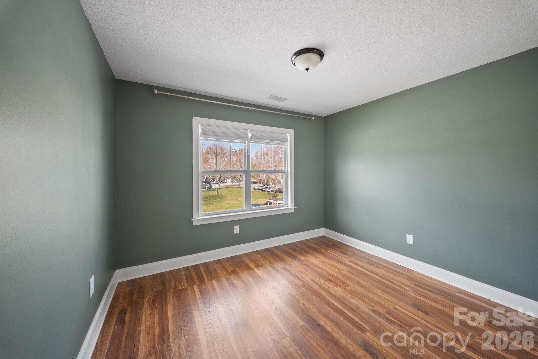 Fox Glen - Residential