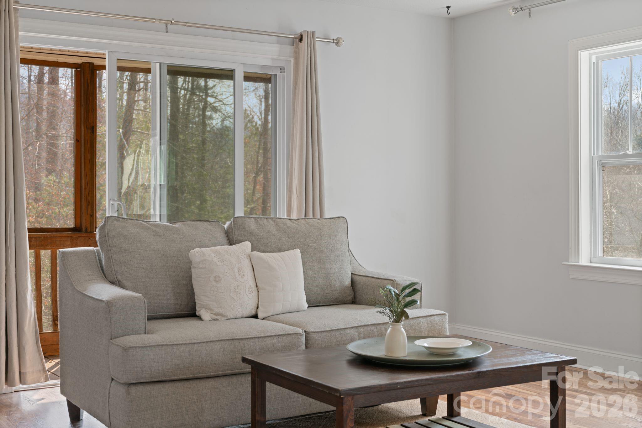 Fox Glen - Residential