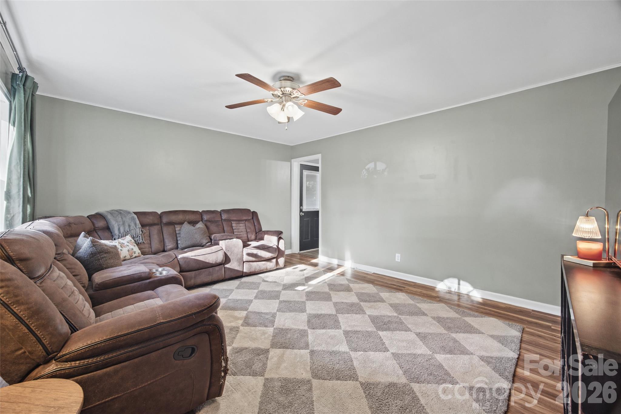 18 Northbrook Drive