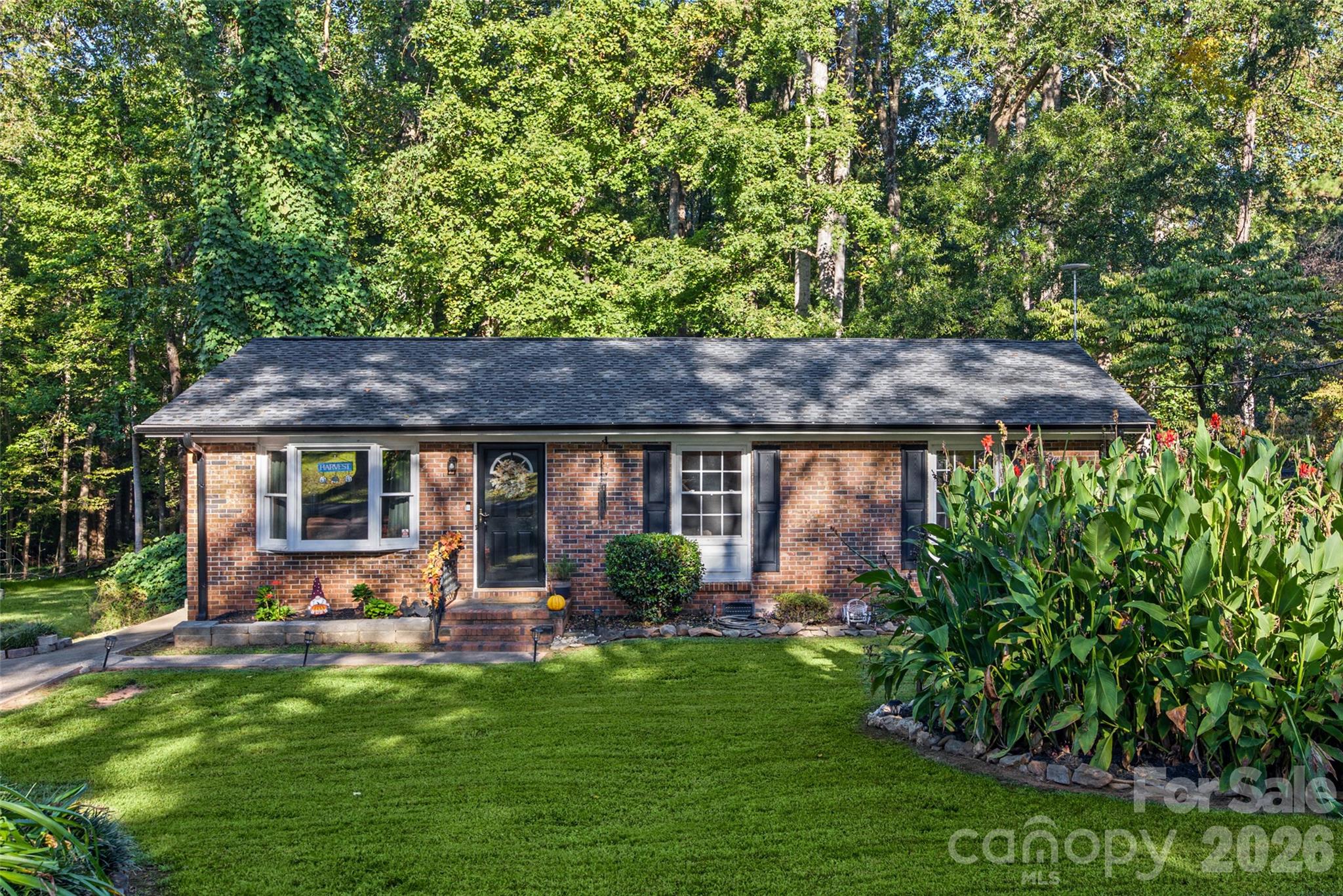 18 Northbrook Drive