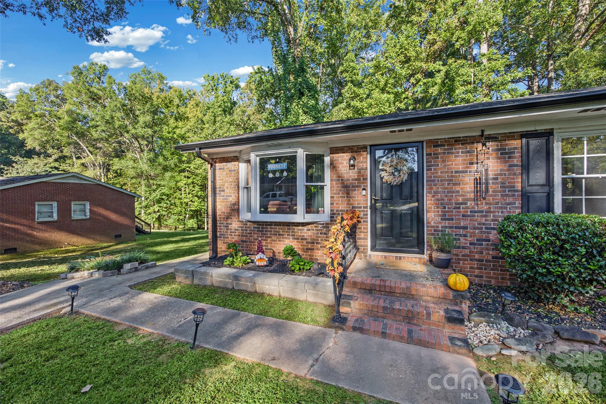 18 Northbrook Drive