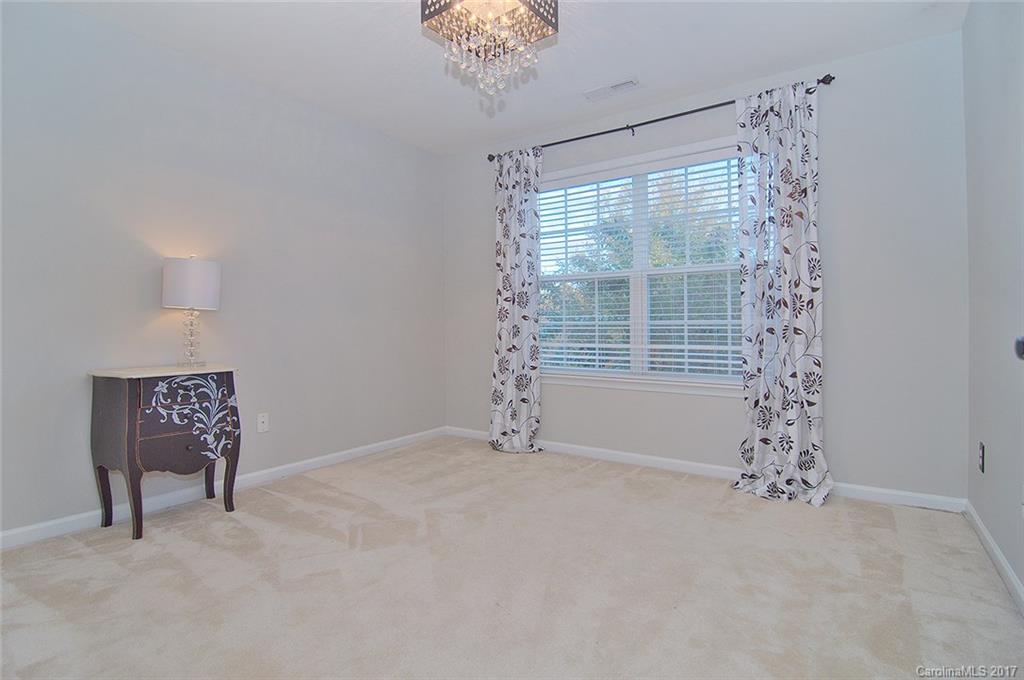 Lake Shore - Residential