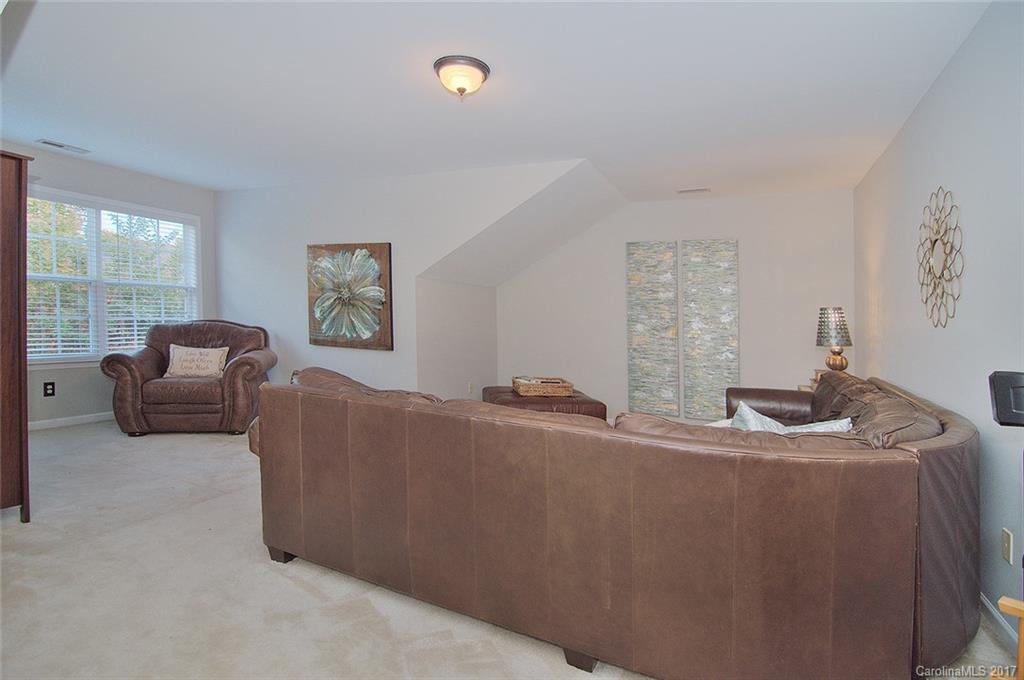 Lake Shore - Residential
