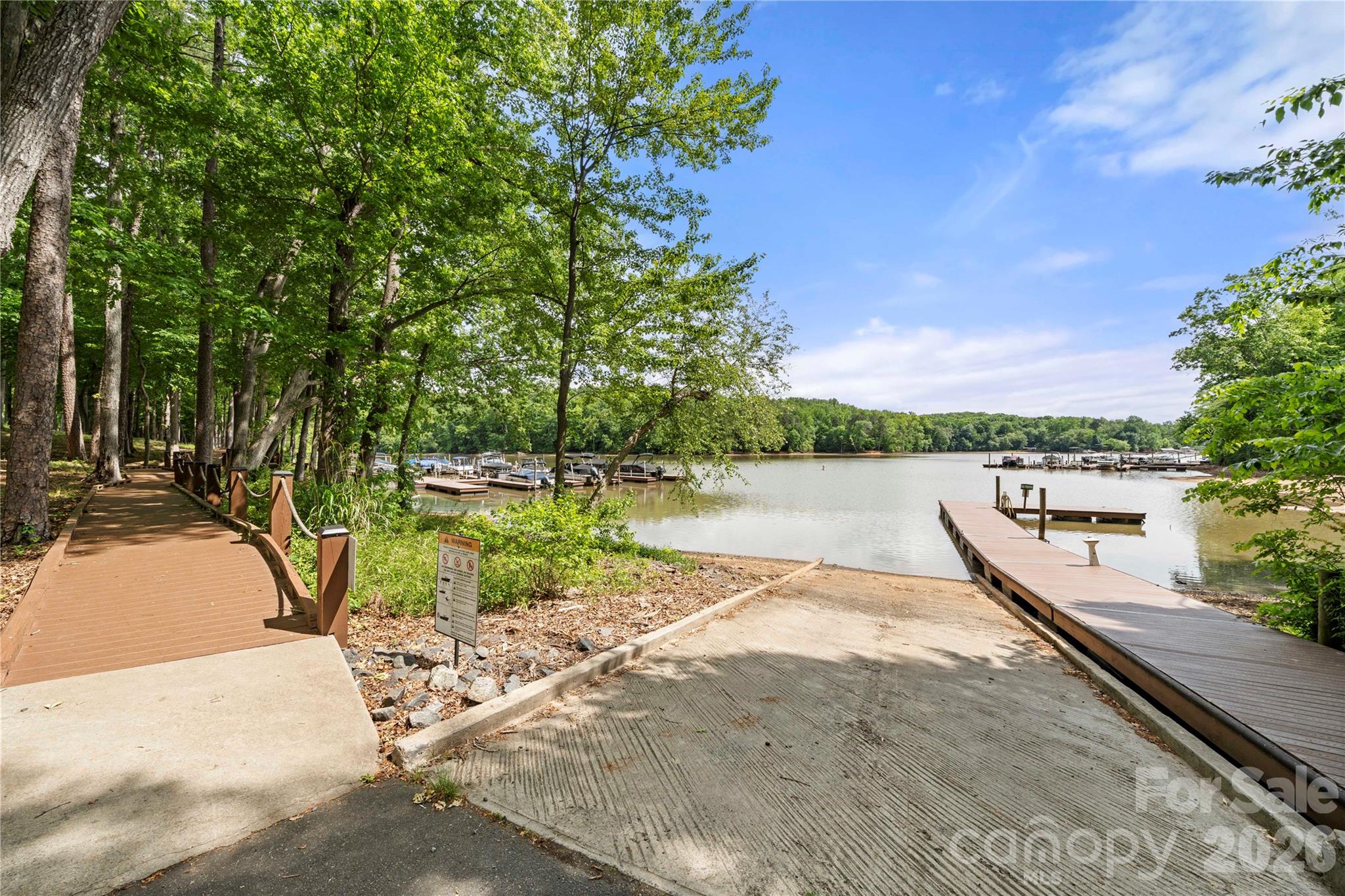 The Vineyards on Lake Wylie - Residential