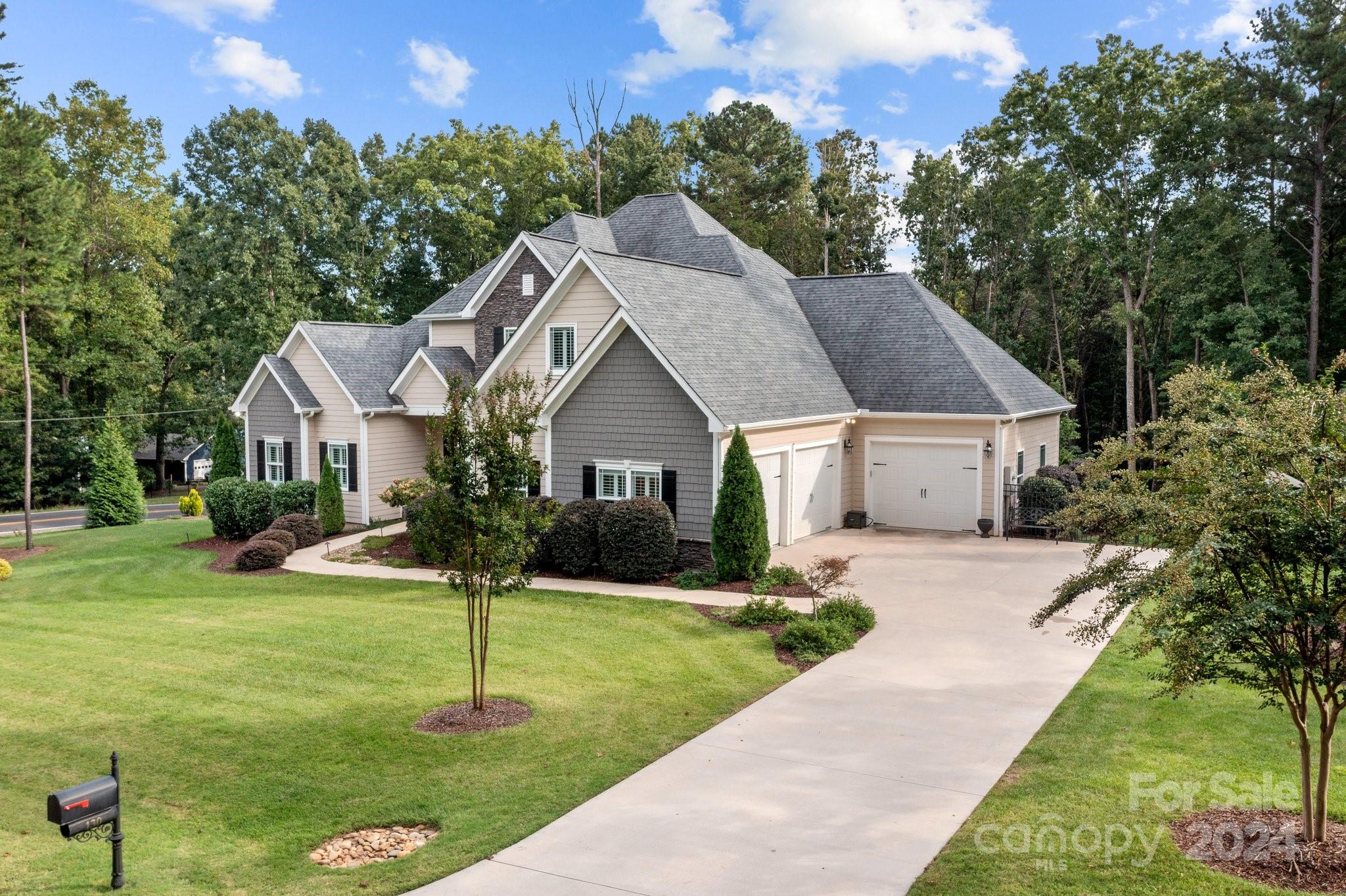 Woodleaf - Residential