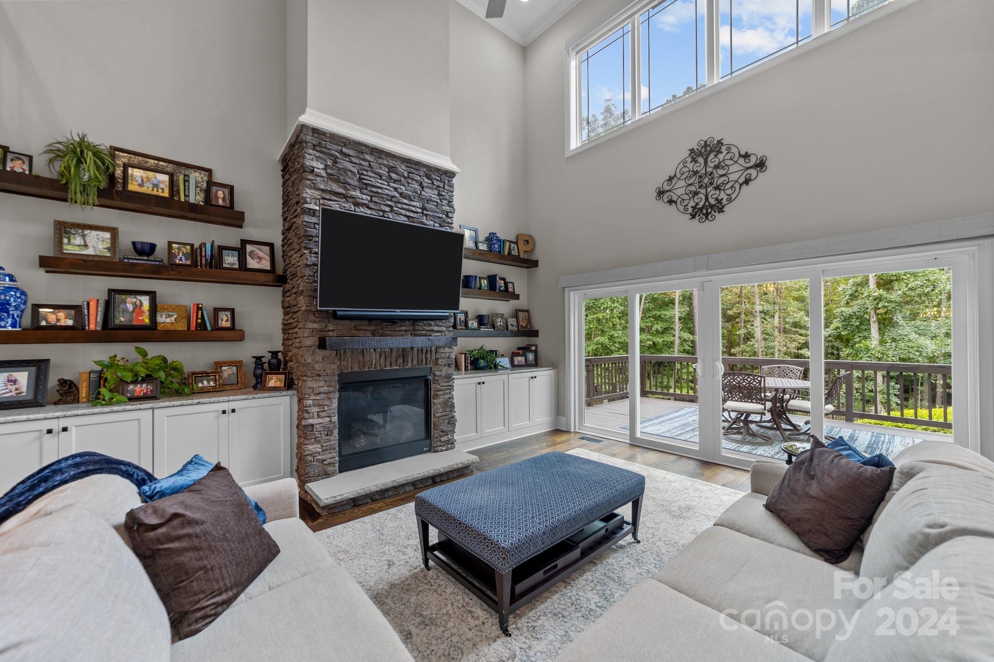 Woodleaf - Residential