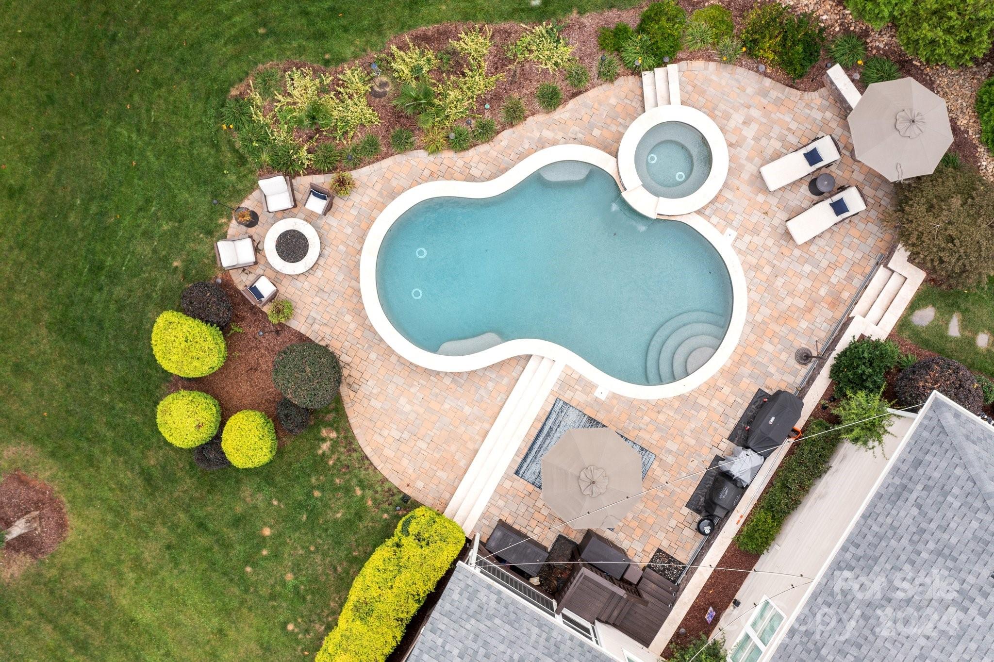 Woodleaf - Residential