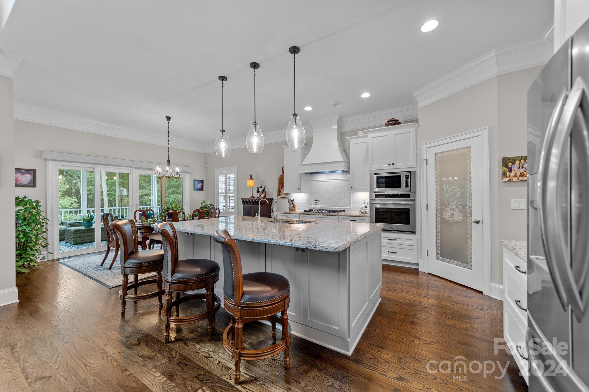 Woodleaf - Residential