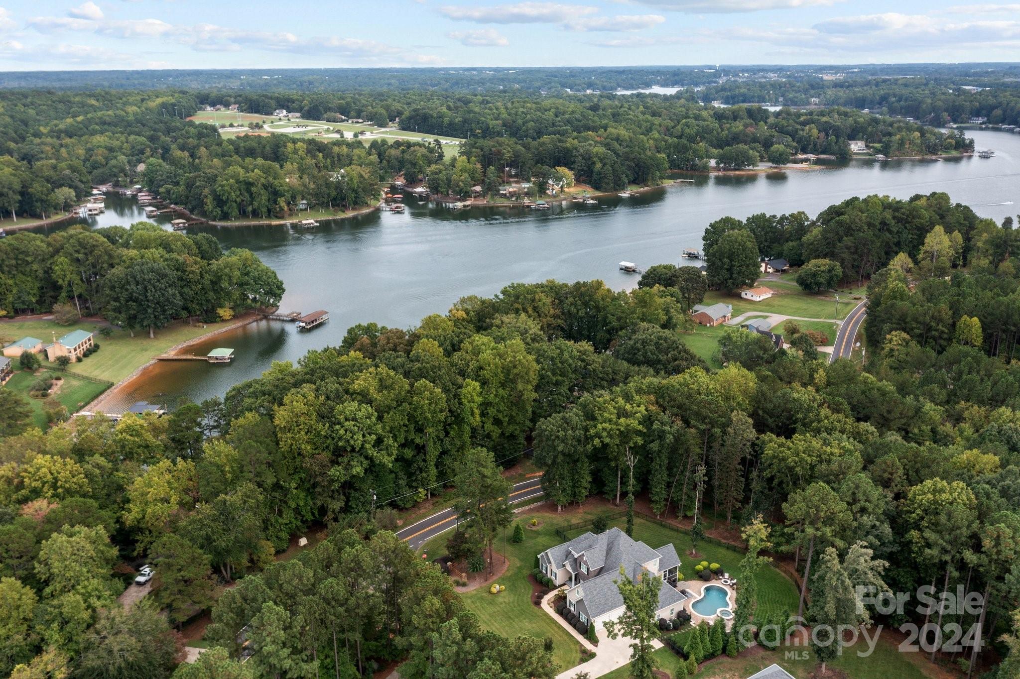 Woodleaf - Residential