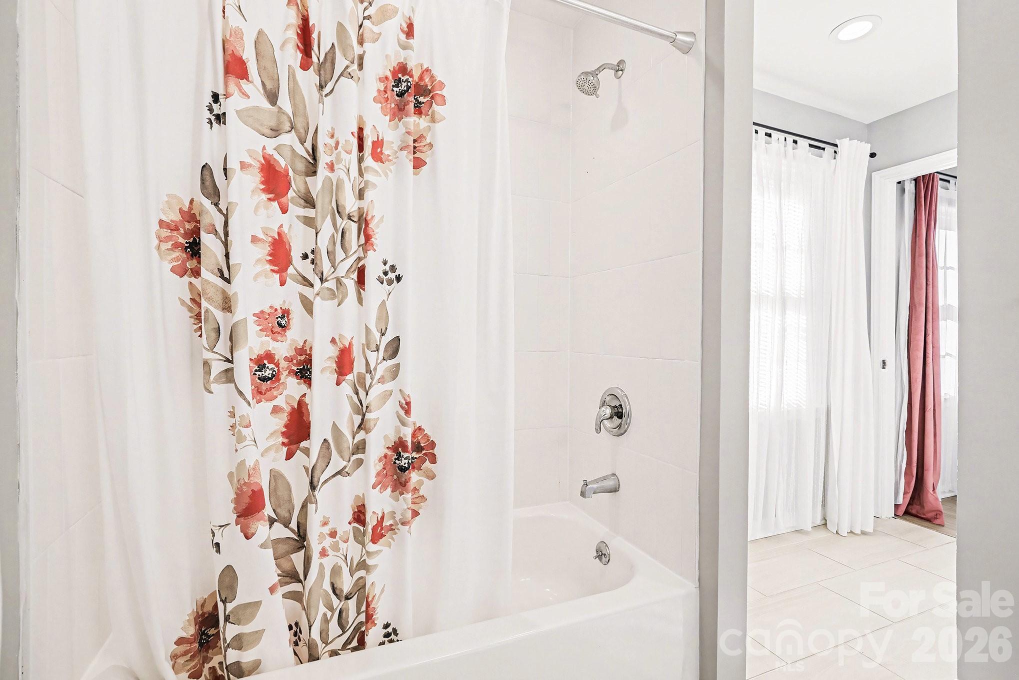 Shady Oaks - Residential