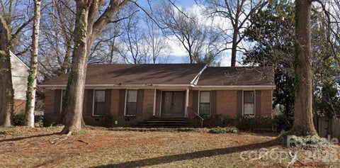 Photo of 7010 Ludwig Drive, Charlotte, NC 28215 (MLS # 4389475)