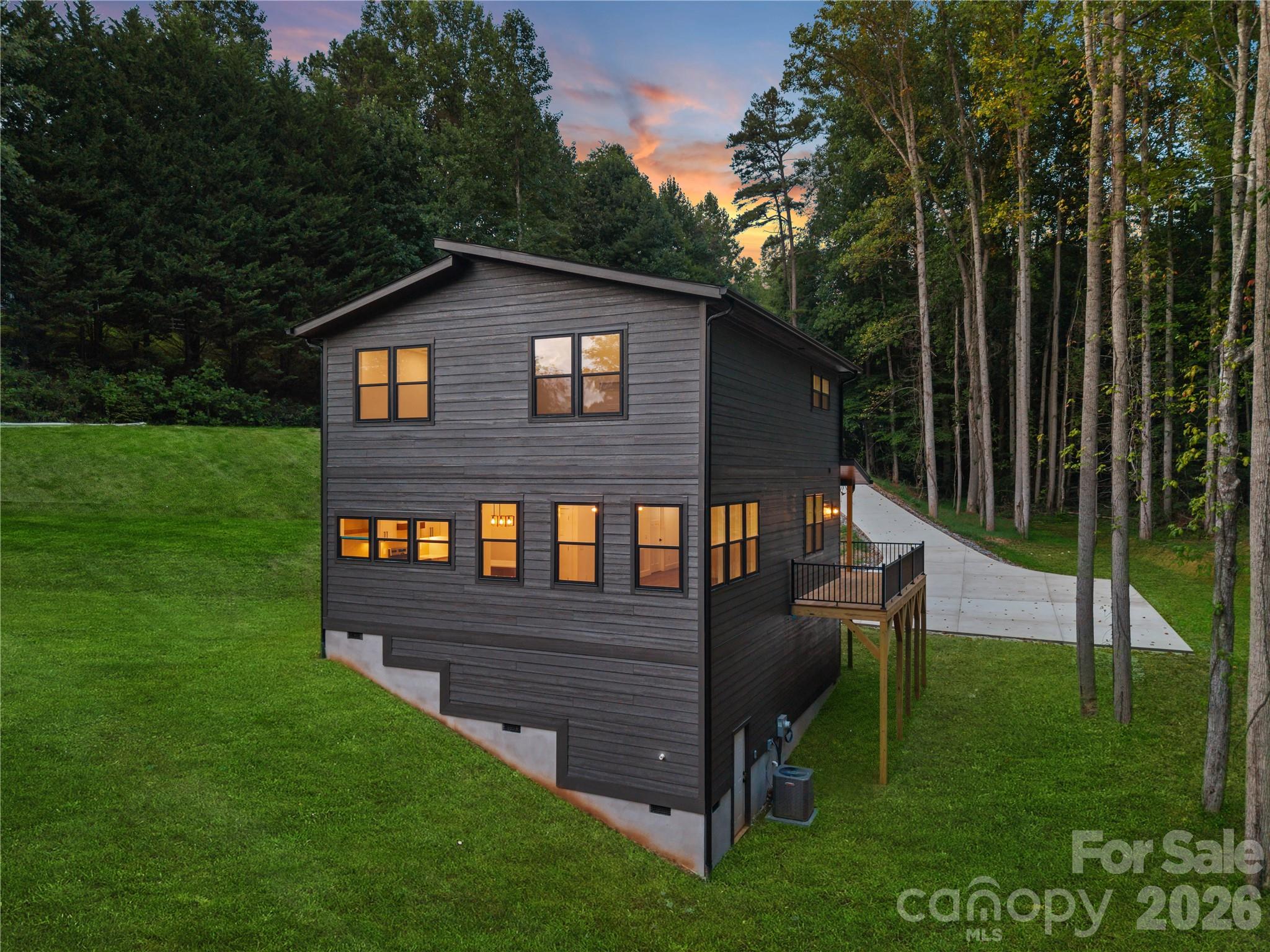 129 Quiet Woods Drive