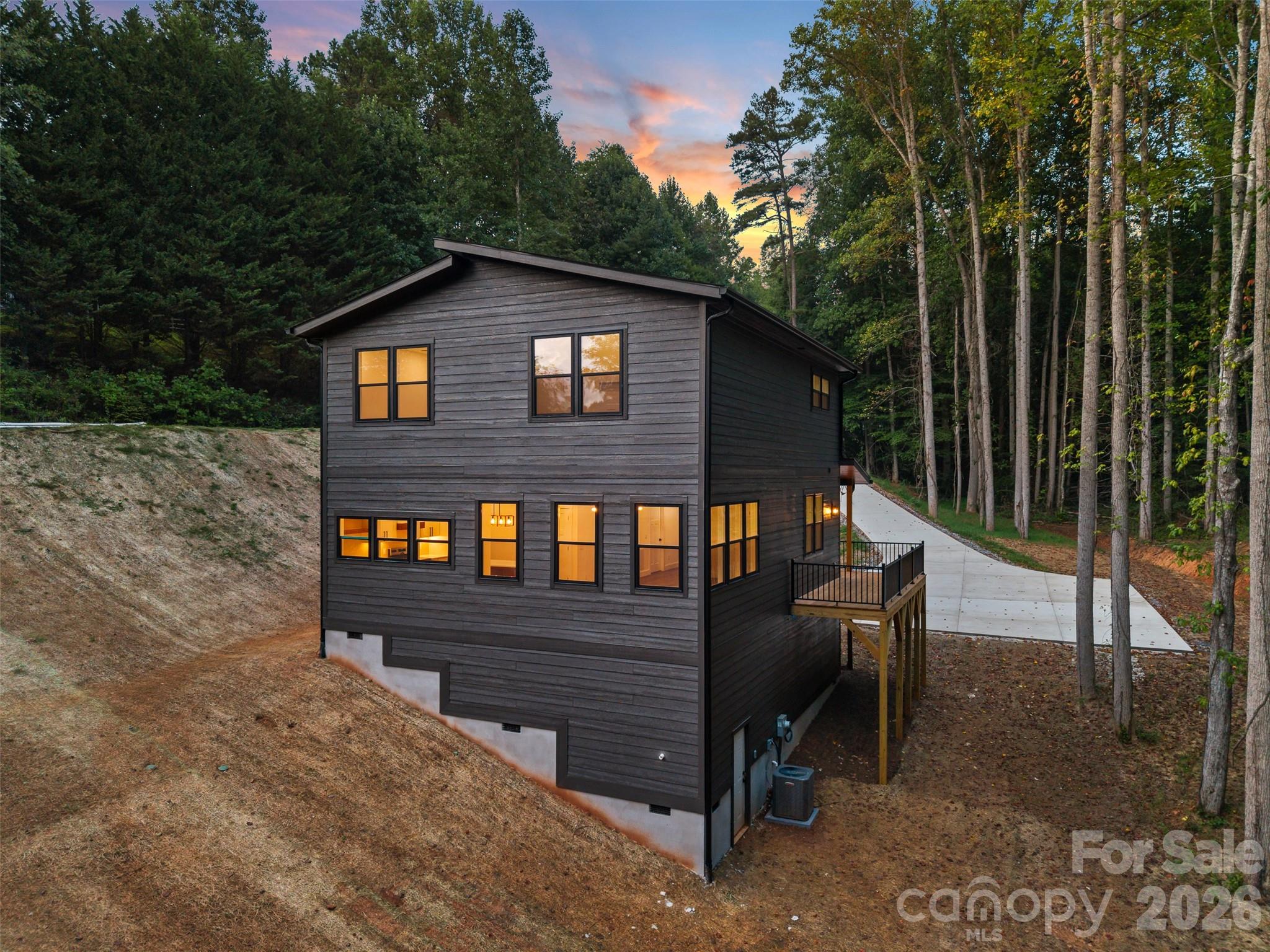 129 Quiet Woods Drive