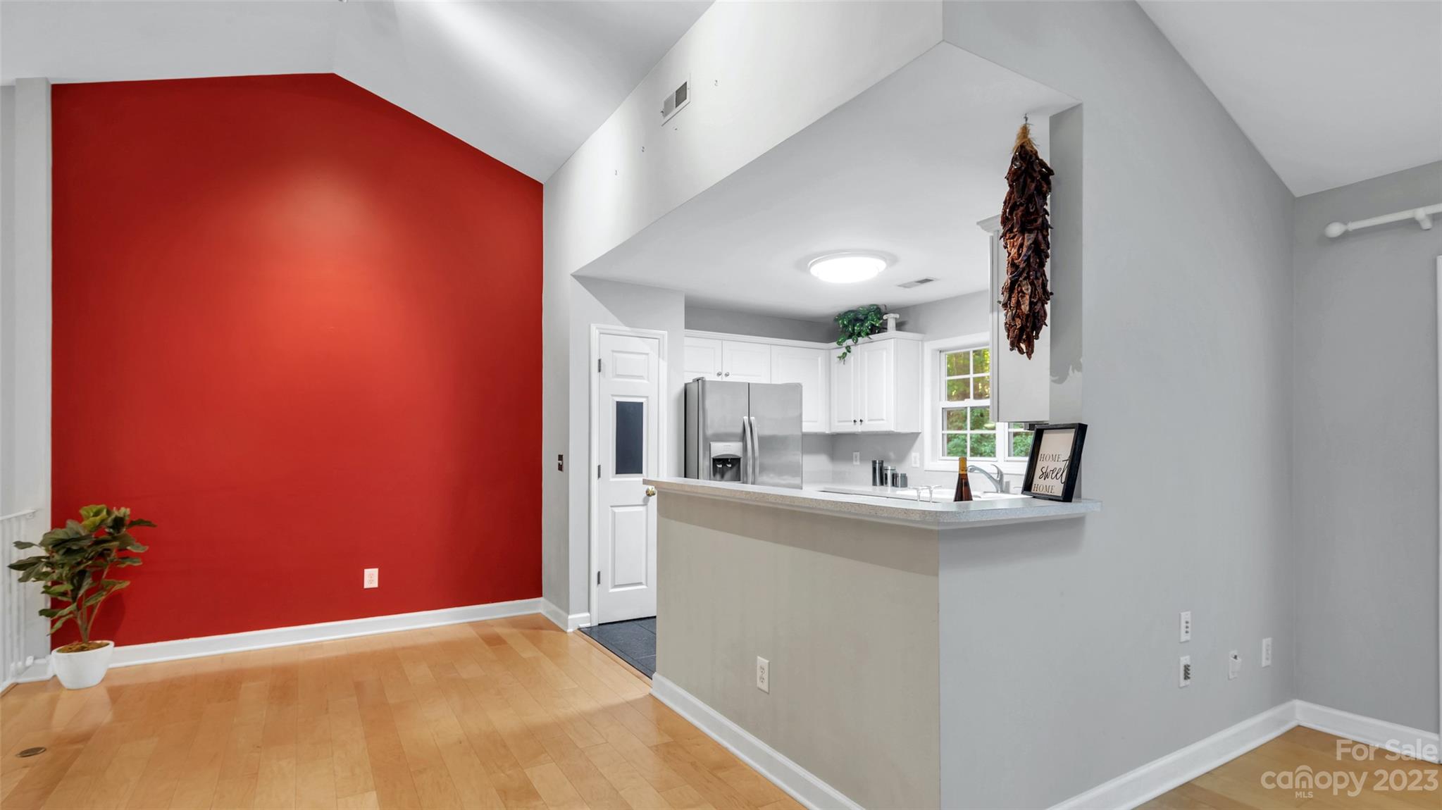 The Lakes at Raintree - Residential