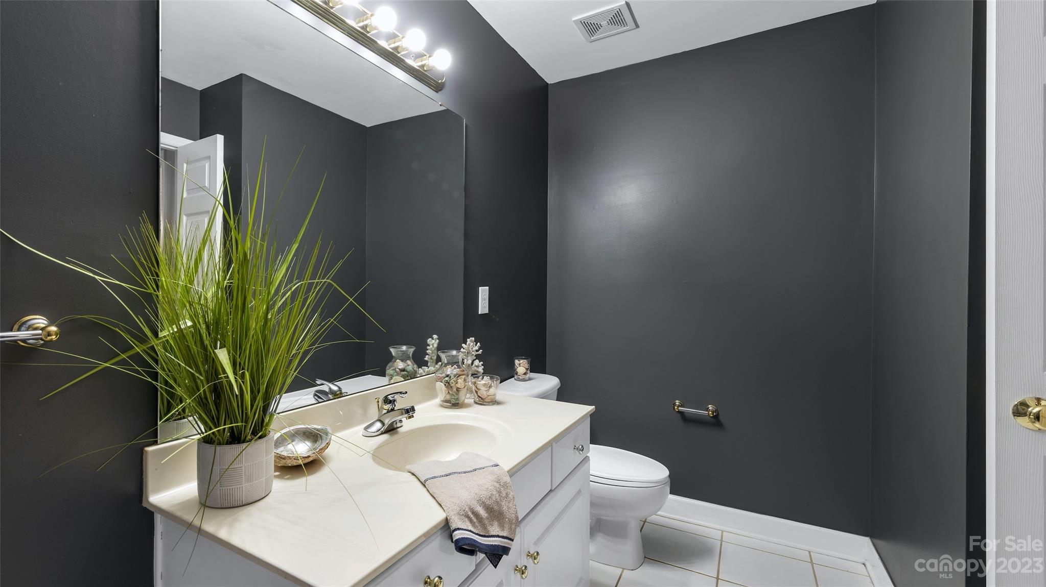 The Lakes at Raintree - Residential