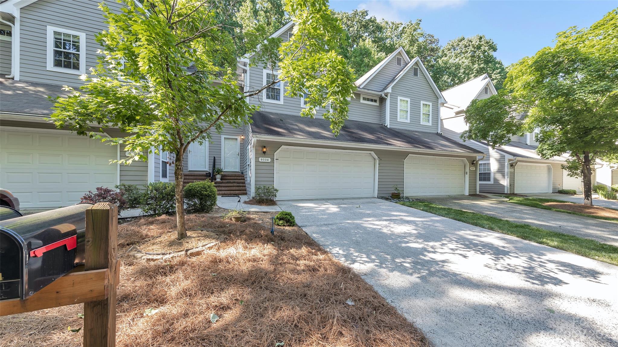 The Lakes at Raintree - Residential