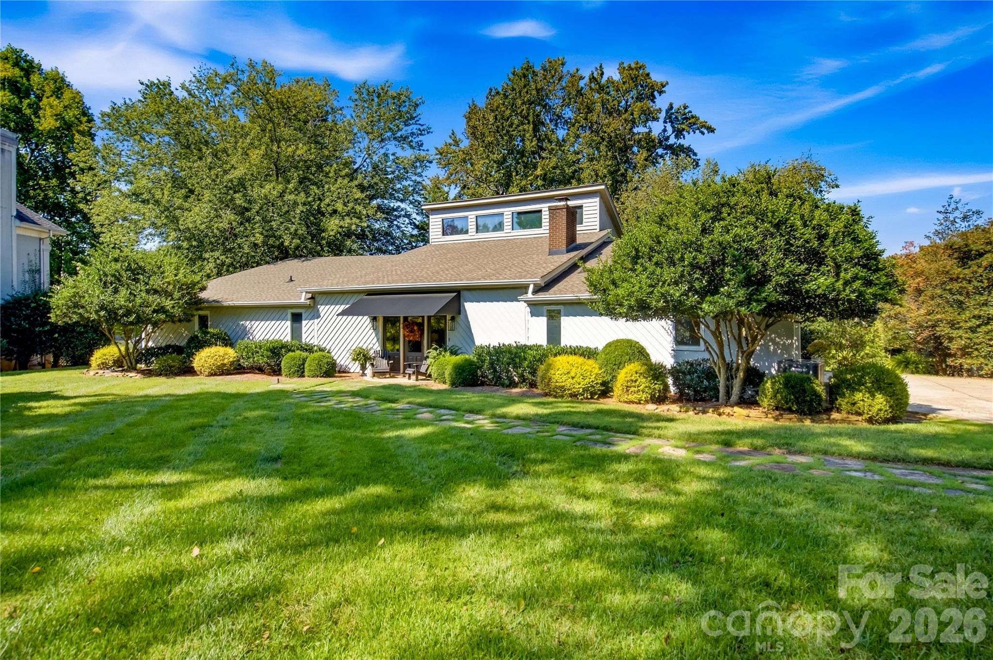 8172 Malibu Pointe Lane
