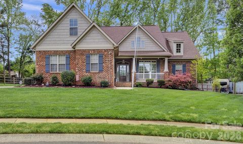 Photo of 2005 Brookhollow Court, Indian Trail, NC 28079 (MLS # 4367033)