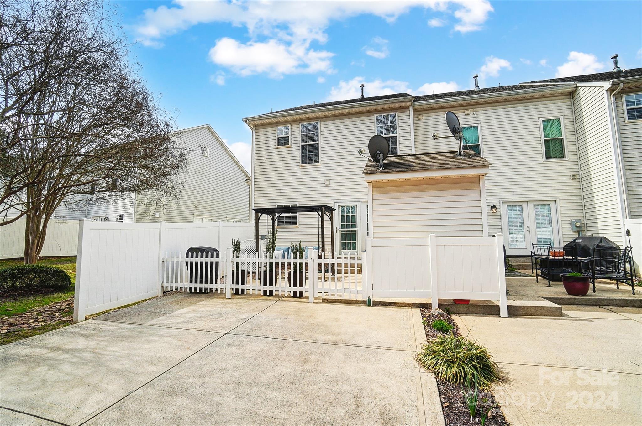 Alma Village - Residential