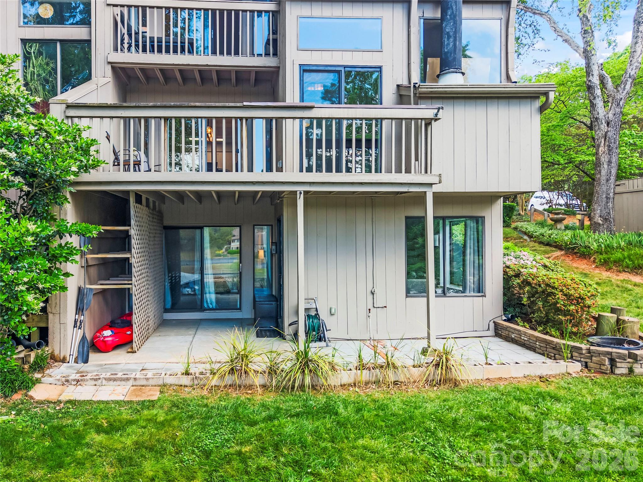78 Ridgeport Road