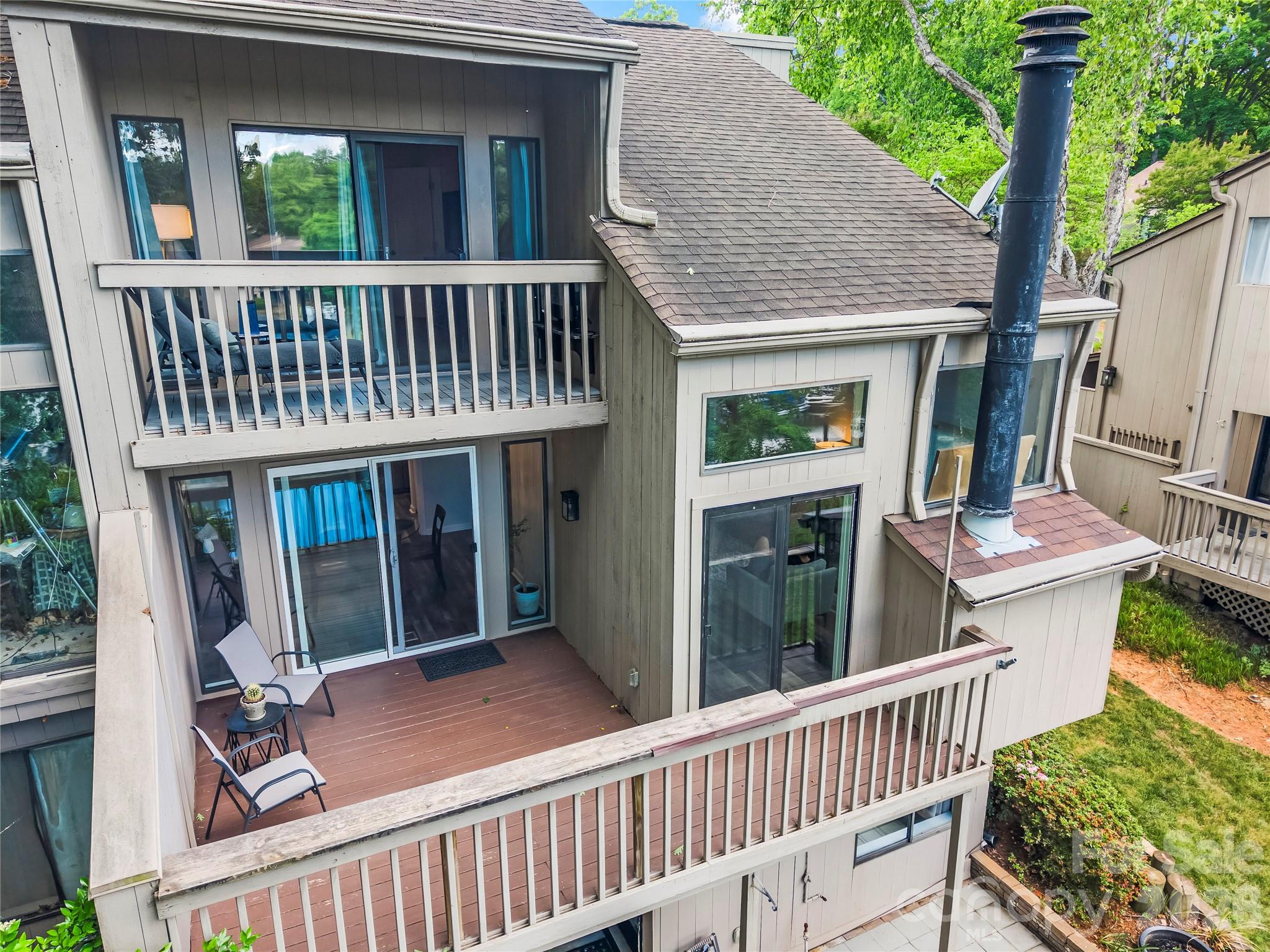 78 Ridgeport Road