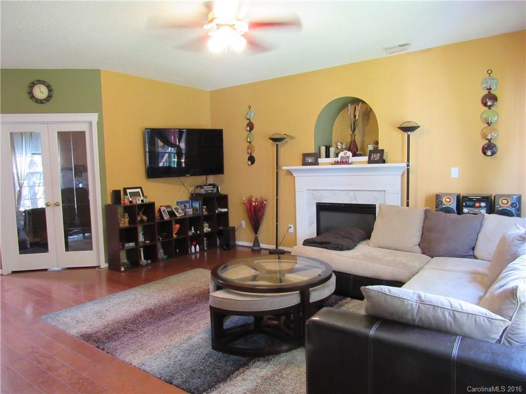 Keeneland - Residential