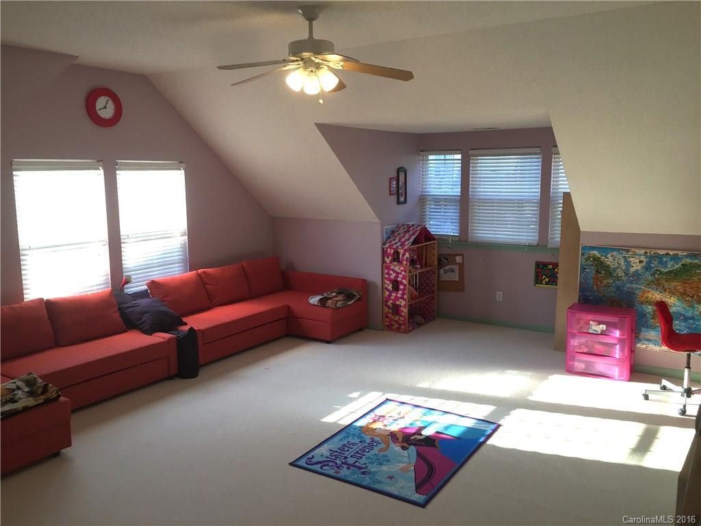 Keeneland - Residential