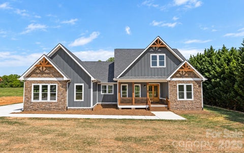 Photo of 395 New Salem Road, Statesville, NC 28625 (MLS # 4426336)