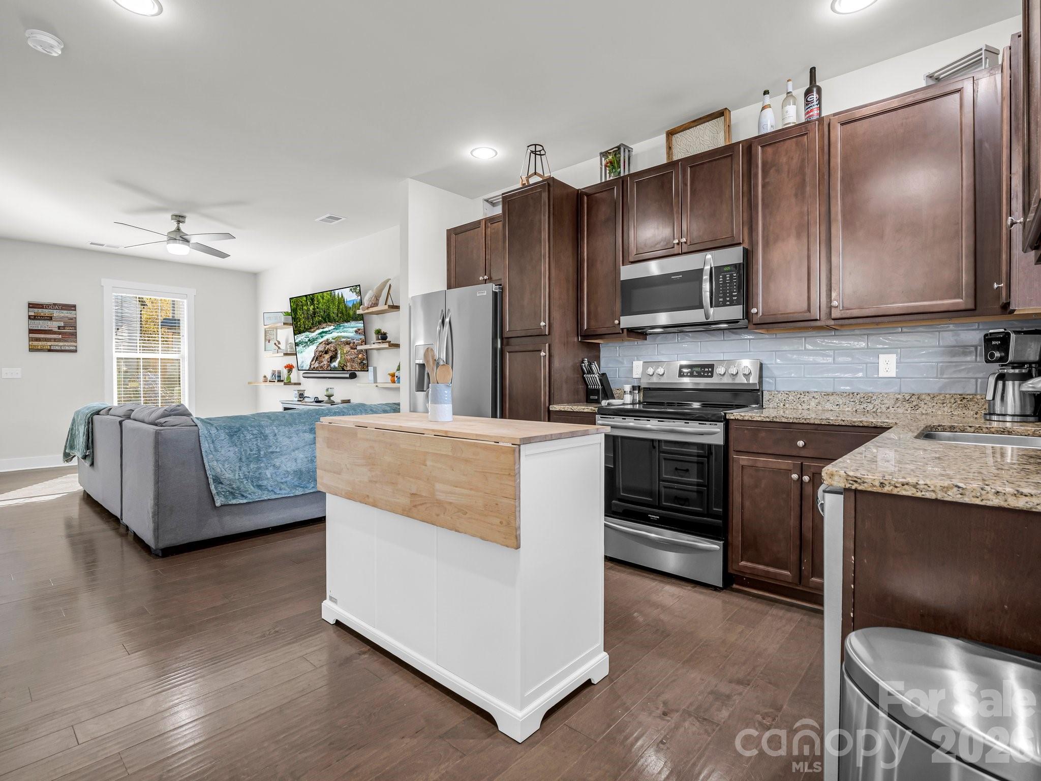 Sycamore Cottages - Residential