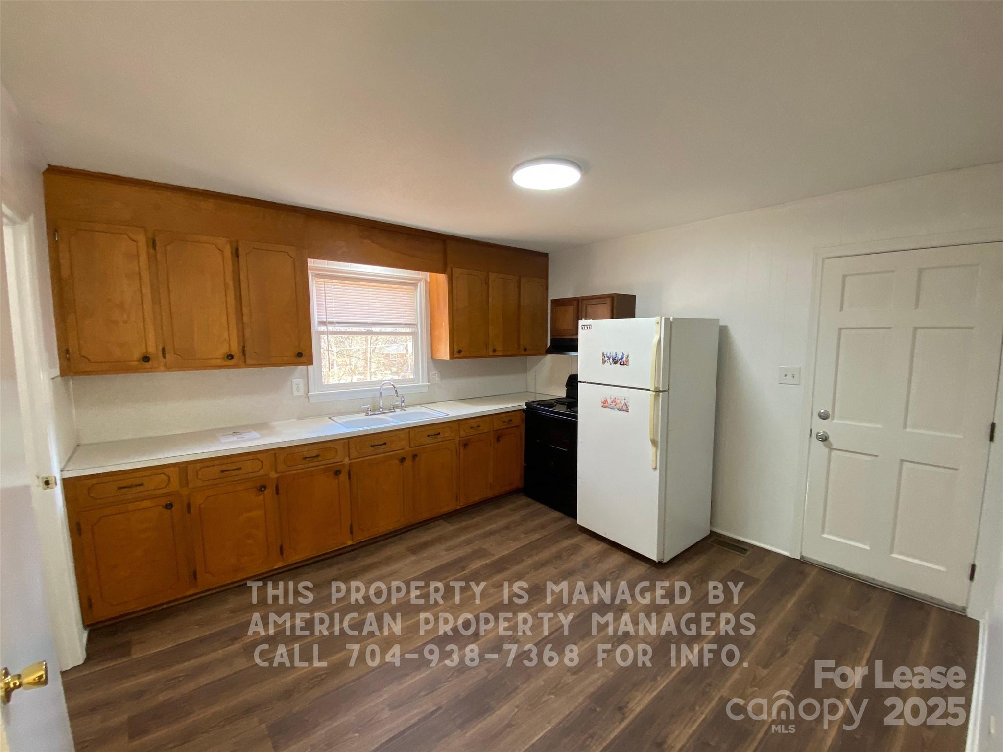 3818 Vanderburg Drive