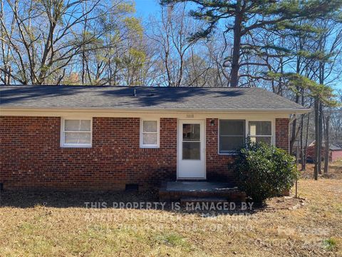 Photo of 3818 Vanderburg Drive, Concord, NC 28025 (MLS # 4330418)